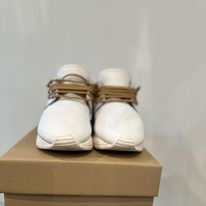 Esseutesse Leather Fringe Sneaker